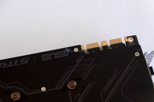 ASUS GTX_1080_Strix_14